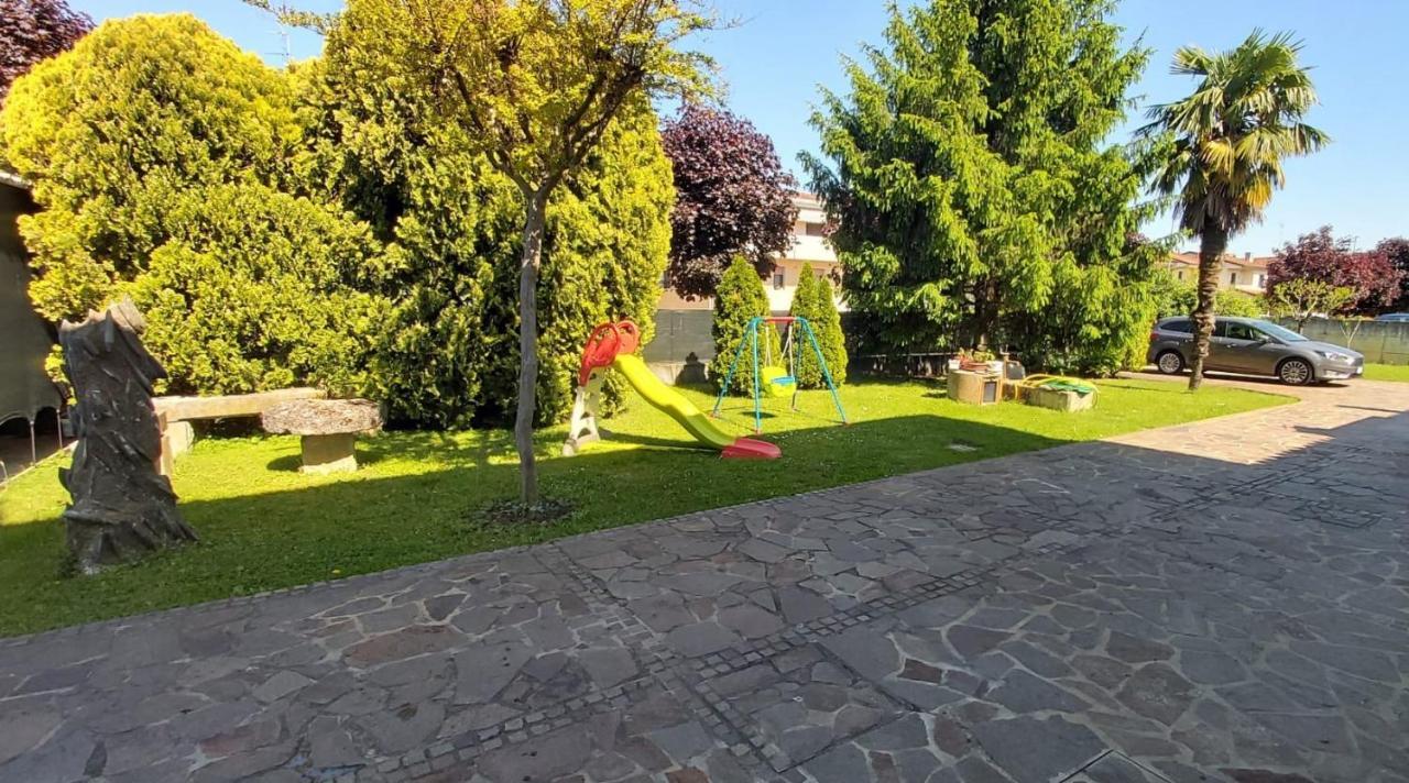 Casa Luigi Apartment Torre di Mosto Luaran gambar